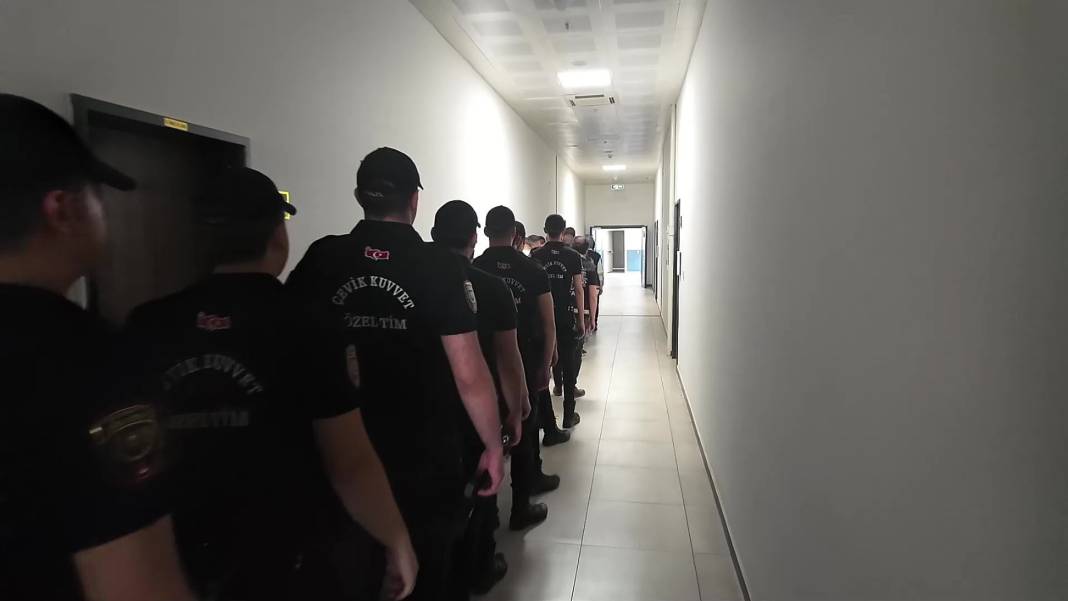 Fuhuş operasyonu: Çok sayıda tutuklama var! 5